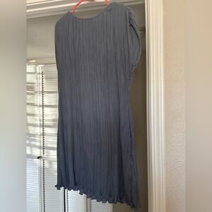 Elegant Blue Pleated Dress